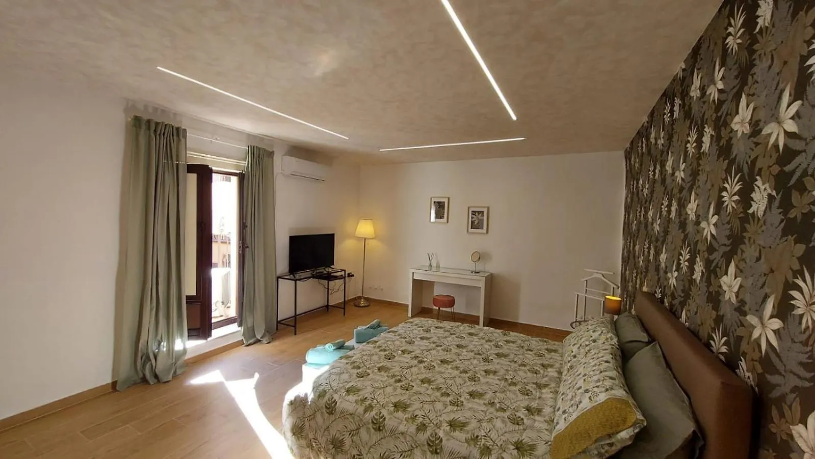 Casa vacanze Dn Holiday House Aeroporto di Catania Fontana Rossa